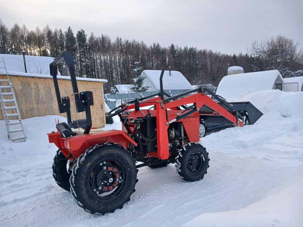 Мини-трактор<br>«Уралец 2204» - выкуп в Твери